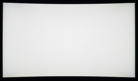 105_ravn_white.jpg