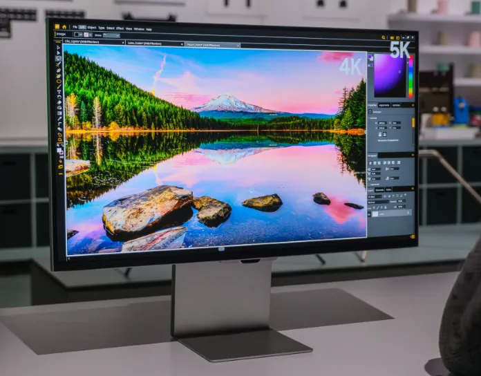 Топ лучших мониторов 2025 года