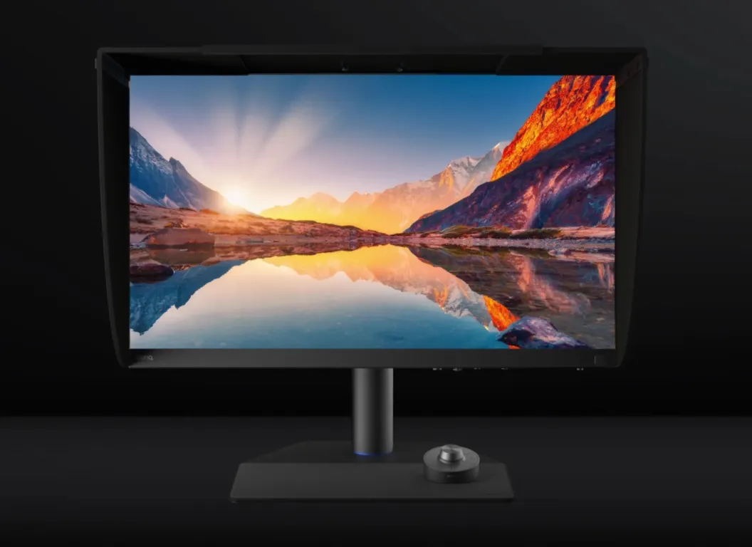 Монитор BenQ SW272Q