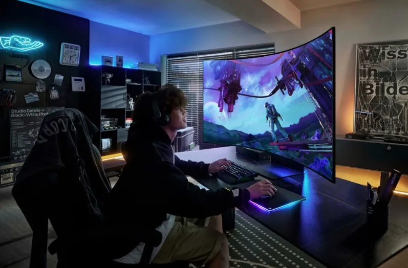Полезное обновление. Samsung представила свой 55-дюймовый игровой Odyssey Ark второго поколения