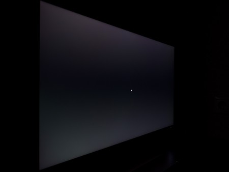 101_ravn_glowblack.jpg
