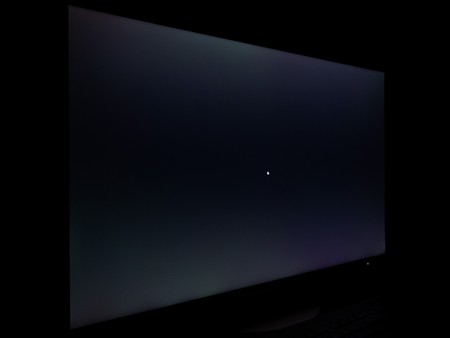 107_ravn_glowblack.jpg