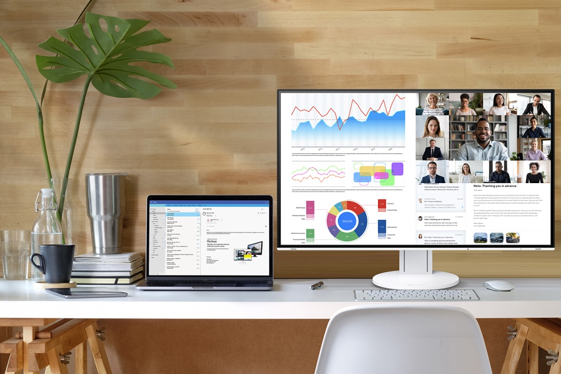 Eizo FlexScan EV3285