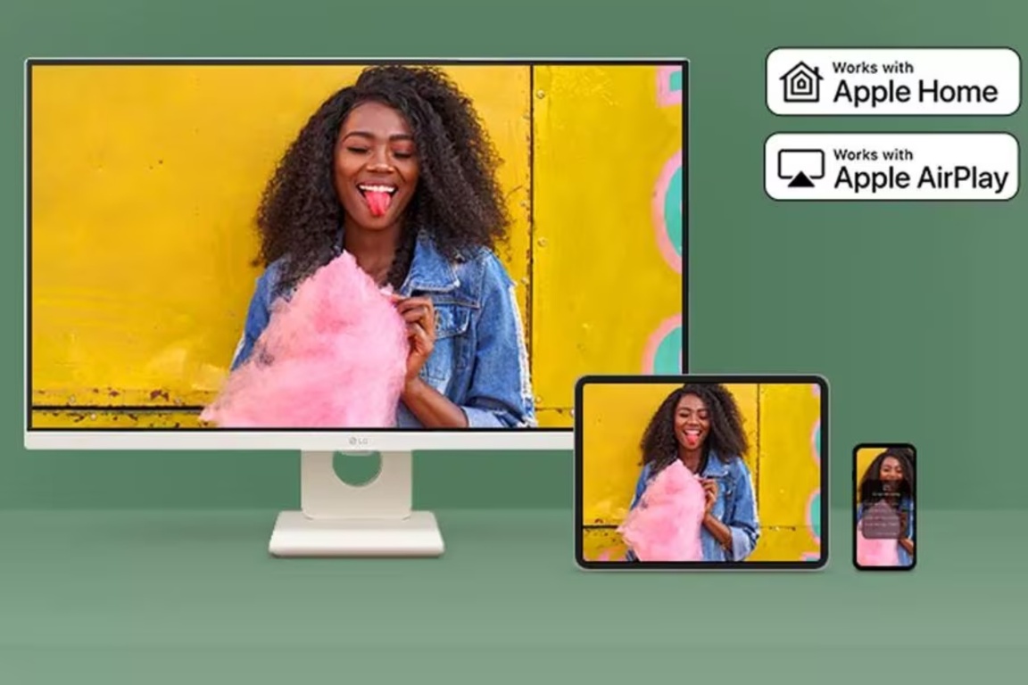 Монитор LG 32SR85U-W