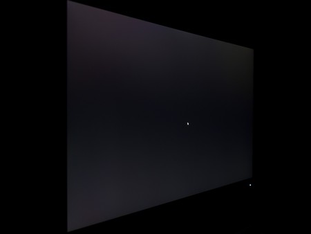 103_ravn_glowblack.jpg