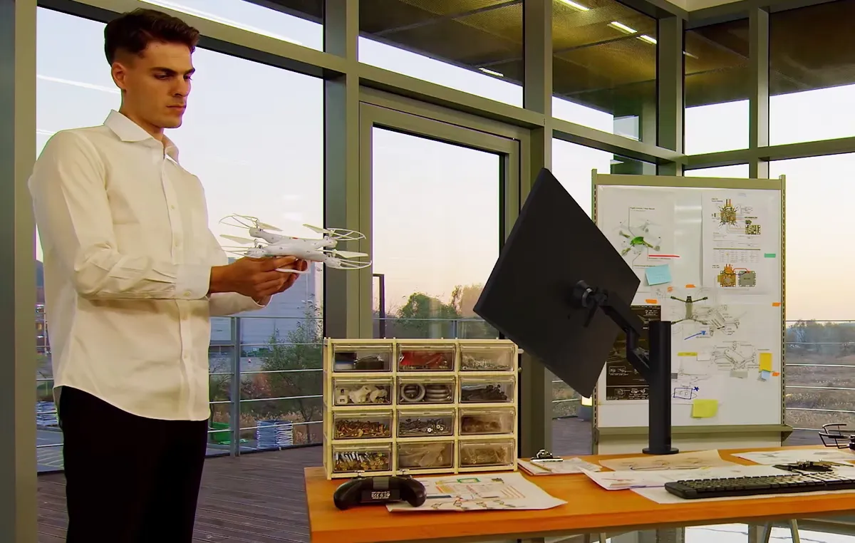 Монитор LG 32QP880-B