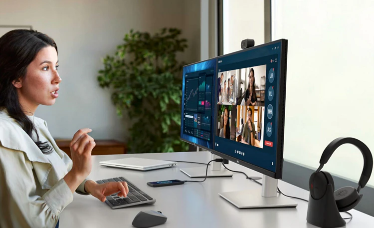 Dell представила офисный монитор P2726DEB с веб-камерой, KVM и USB Type-C