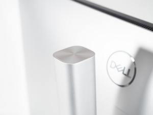 Обзор монитора Dell U2723QE