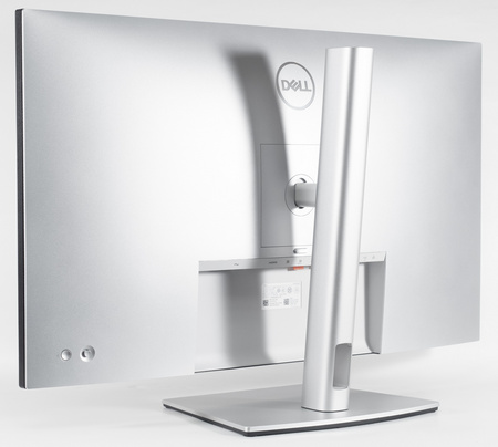 Обзор монитора Dell U3223QE