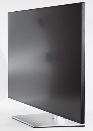 Обзор монитора Dell U3223QE