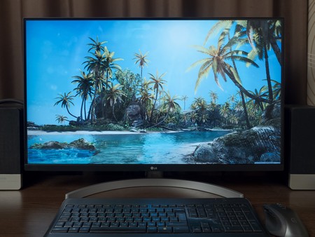 Обзор монитора LG 32UN650-W