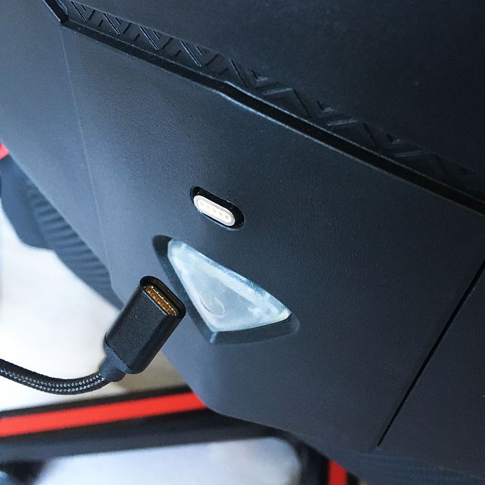 Компьютерное игровое кресло DXRacer OH/RN1/NR - фото 5