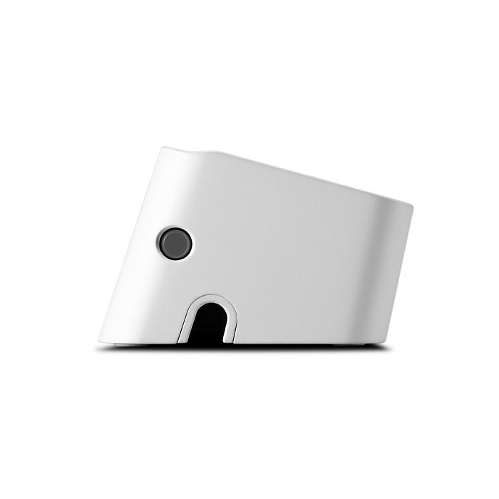 Сетевой фильтр APC PM5U-RS (Essential SurgeArrest, 5 розеток, USB-зарядное устройство на 2 порта, 5 В, 2.4 А, 230 В) - фото 4